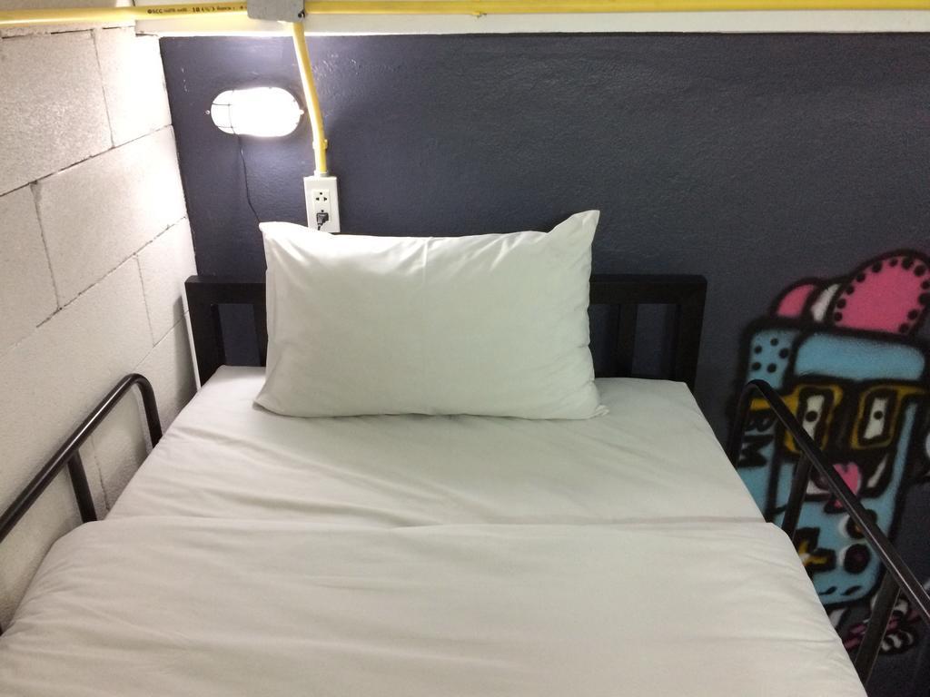 Norn Nung Len Cafe'&Hostel Chiang Rai Esterno foto