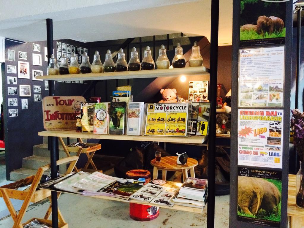 Norn Nung Len Cafe'&Hostel Chiang Rai Esterno foto