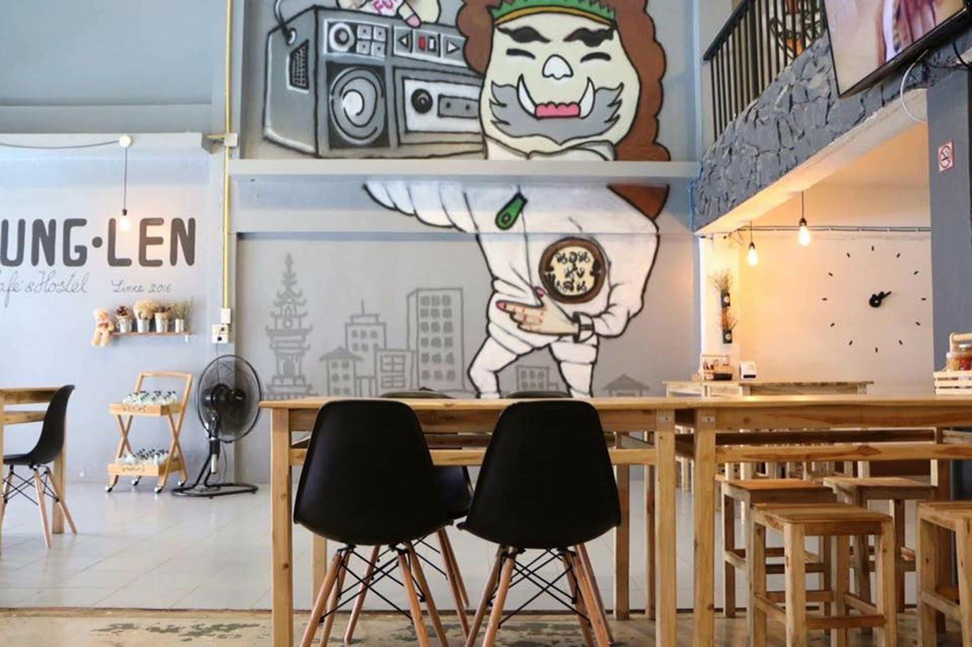 Norn Nung Len Cafe'&Hostel Chiang Rai Esterno foto